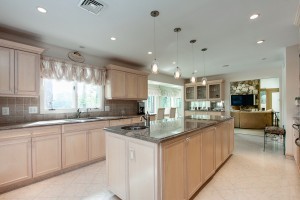 6-Brookview-Court-Kitchen-300x200