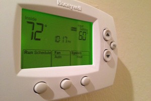 programmable-thermostats-use-run-schedule_654d3e5e64eeb2928dd2cca654d08aab_3x2_jpg_570x380_q85